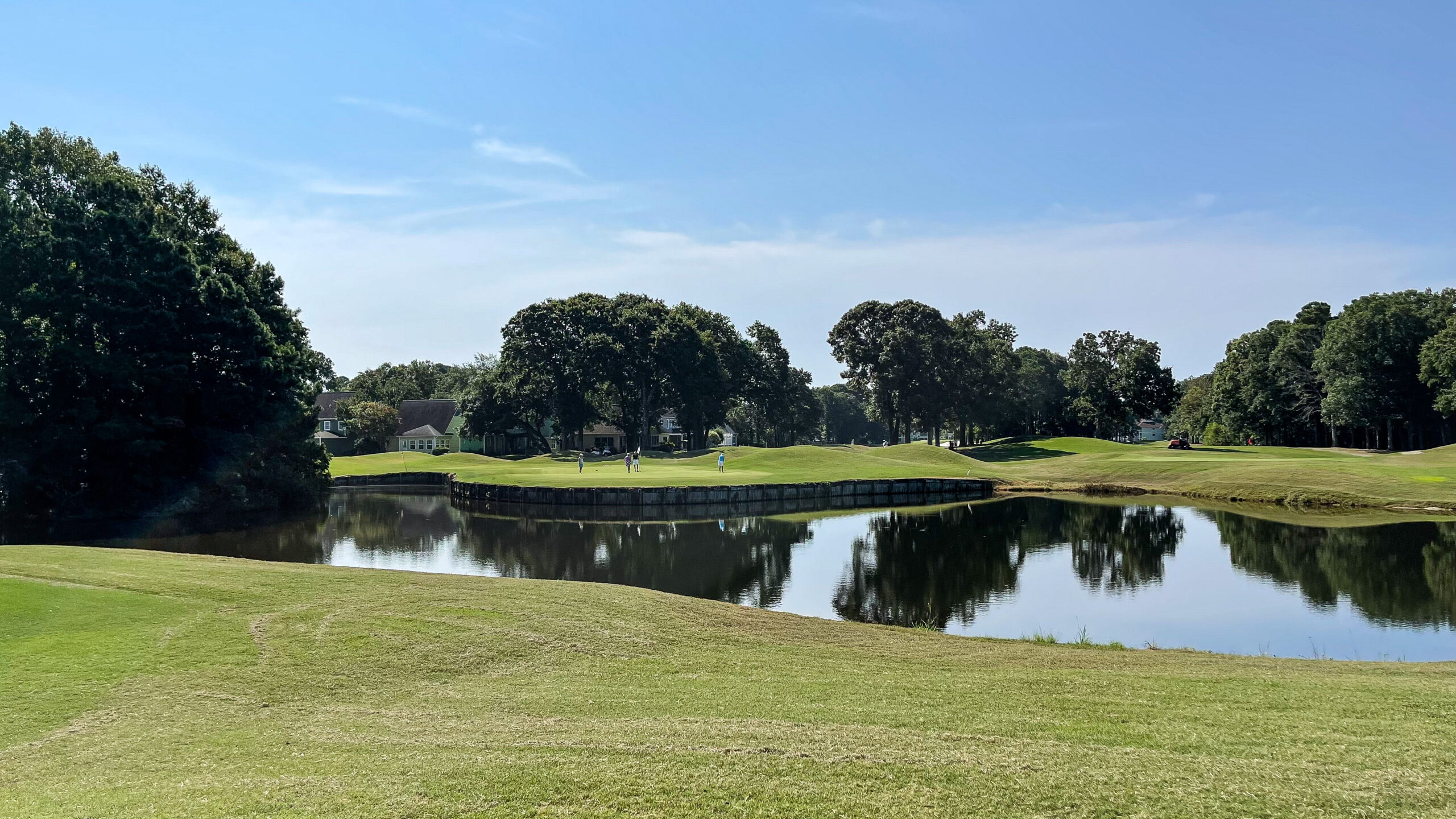 Hole 17 at the Valley at Eastport golf course near Myrtle Beach